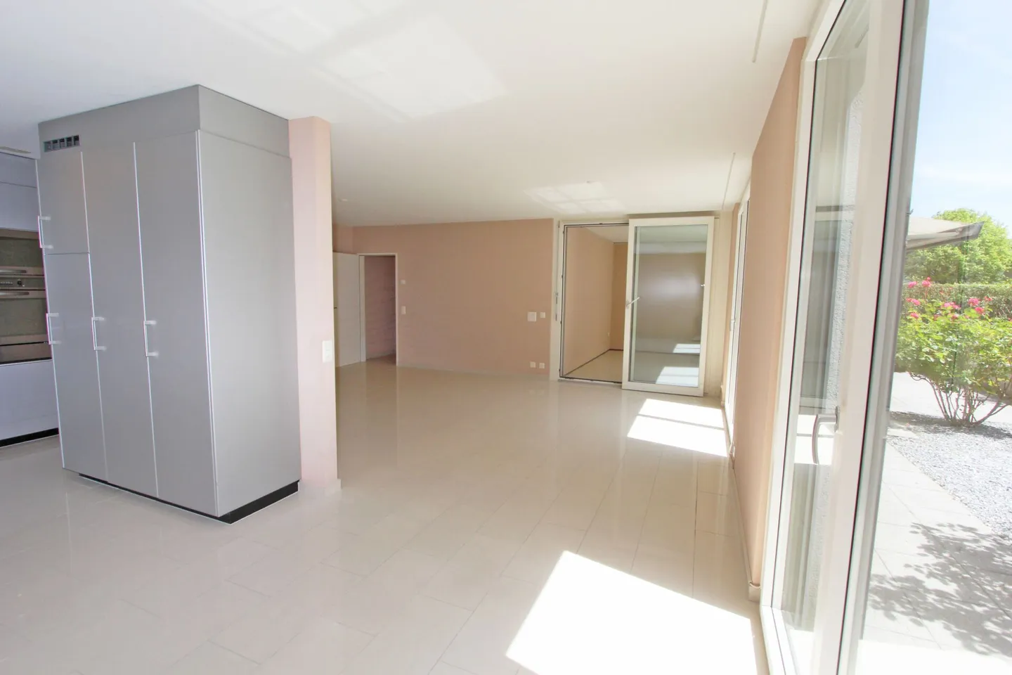 Habitat sans barrières dans un emplacement de village calme - Photo 6 sur 11