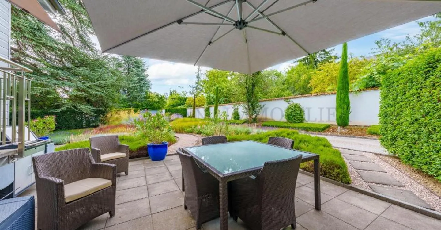 Große, vollständig renovierte Einzelvilla! - Foto 11 von 11