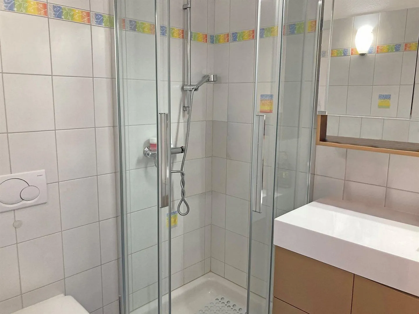 Villa con piscina e prato all'inglese, ampio parcheggio - Foto 11 di 13
