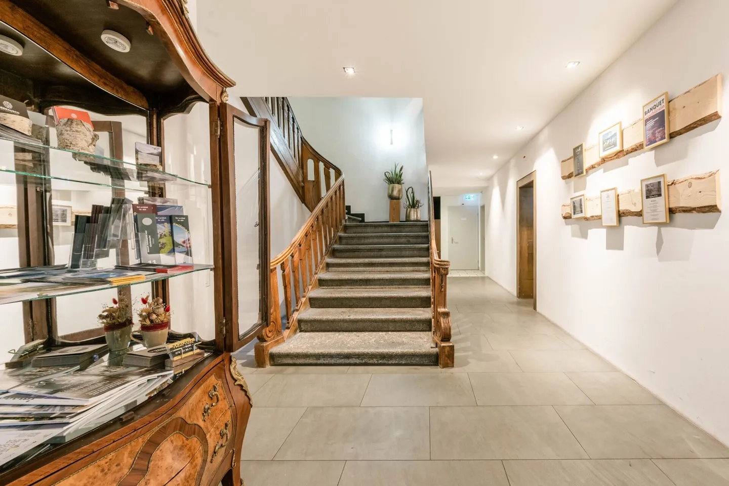 Hotel Restaurant Zum Schwarzen Löwen in Altdorf - Photo 8 of 13