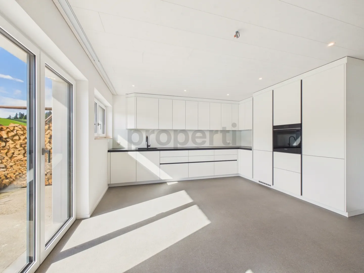 Appartamento moderno di 3,5 stanze con posizione privilegiata a Rohrbachgraben - Foto 2 di 13