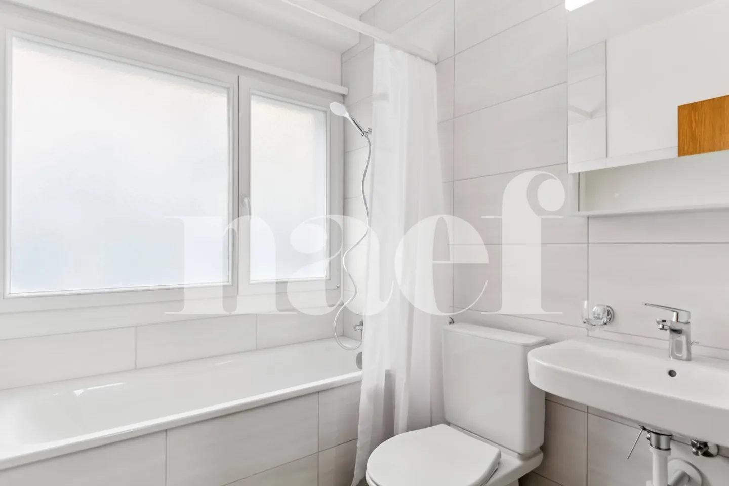 Mietshaus mit 7 Einheiten in La Chaux-de-Fonds - Foto 7 von 8