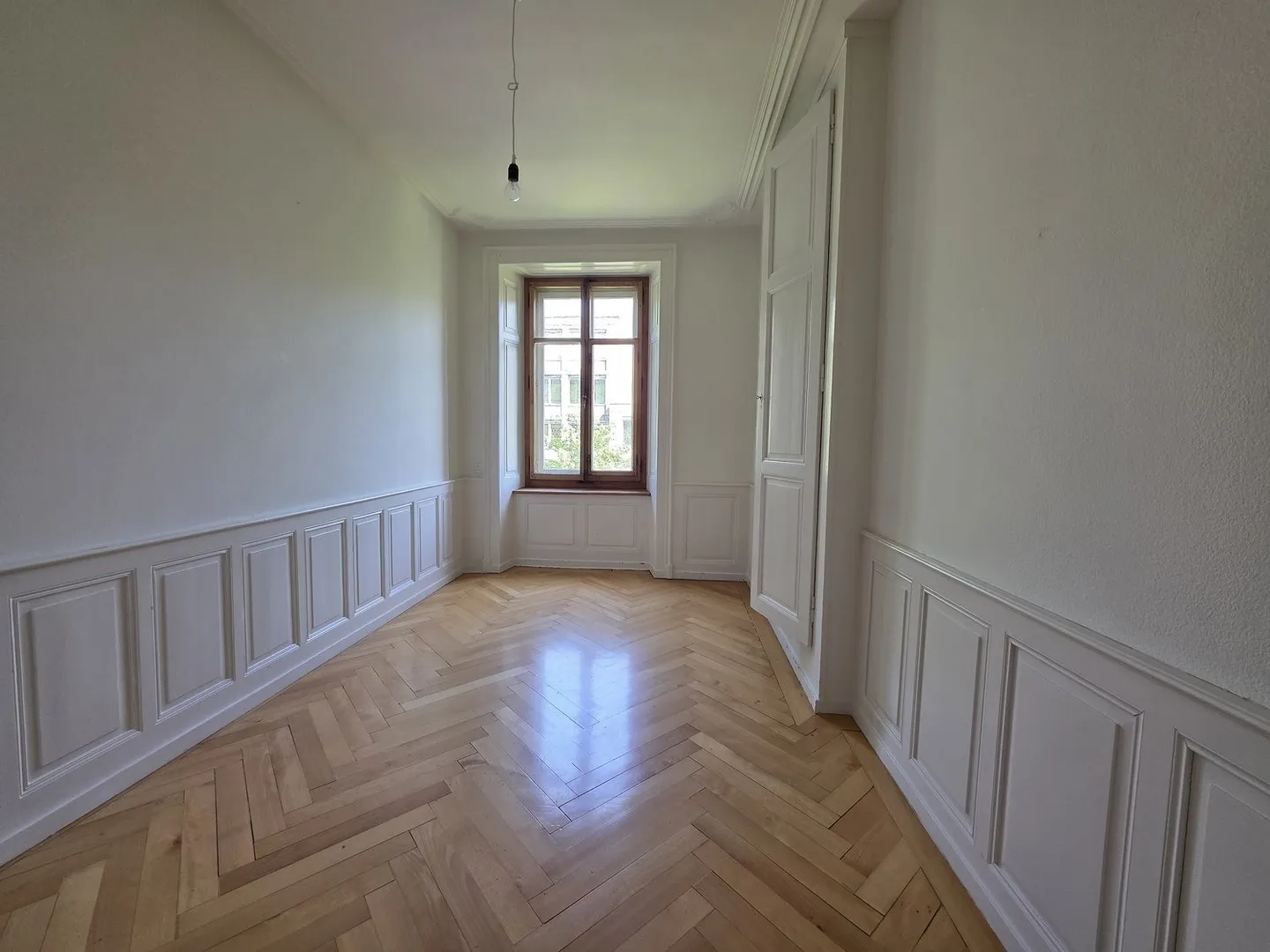 APPARTAMENTO SPAZIOSO DI 3 LOCALI DI 76M2 - Foto 4 di 7