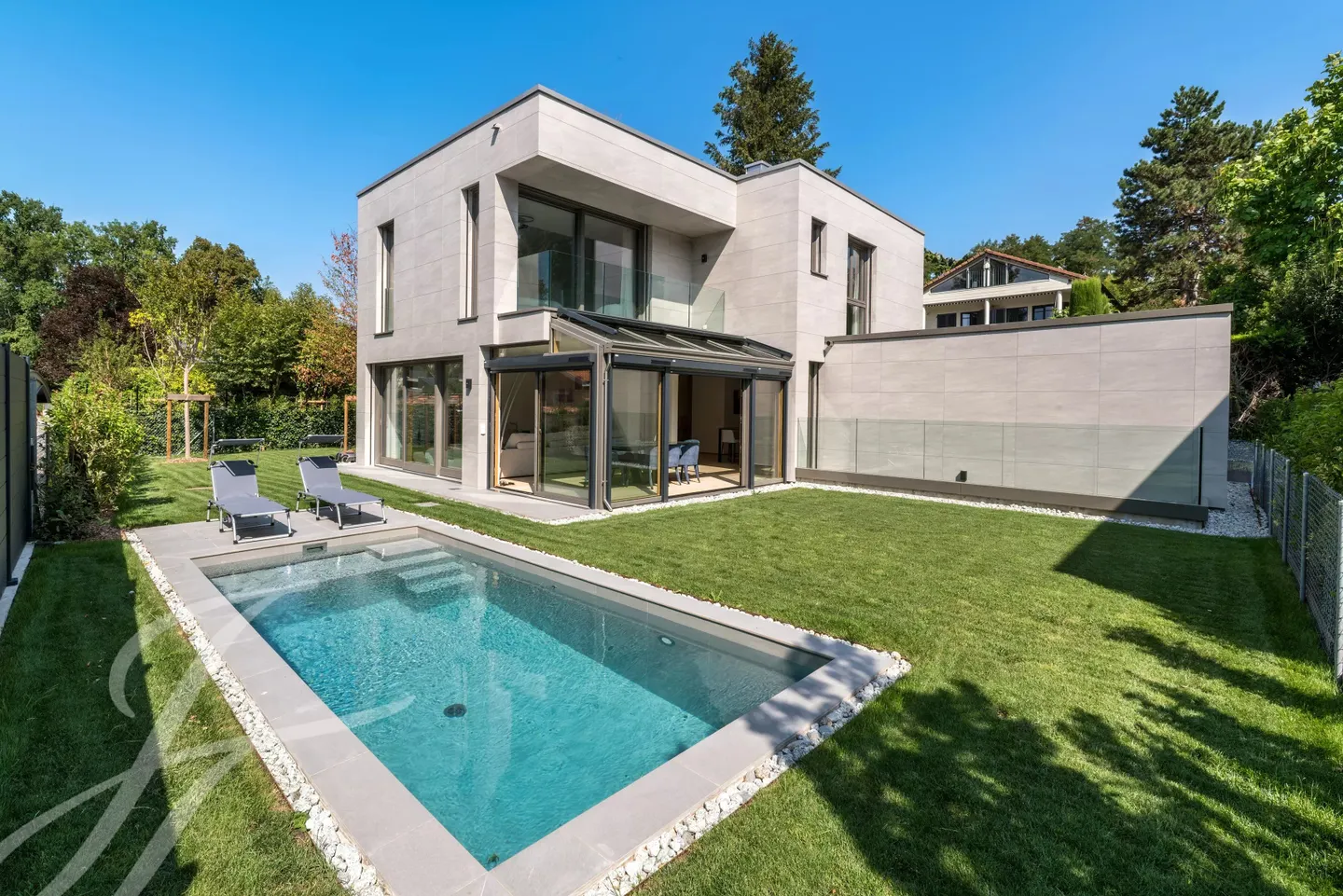 Moderne Detached Villa - Foto 1 von 18