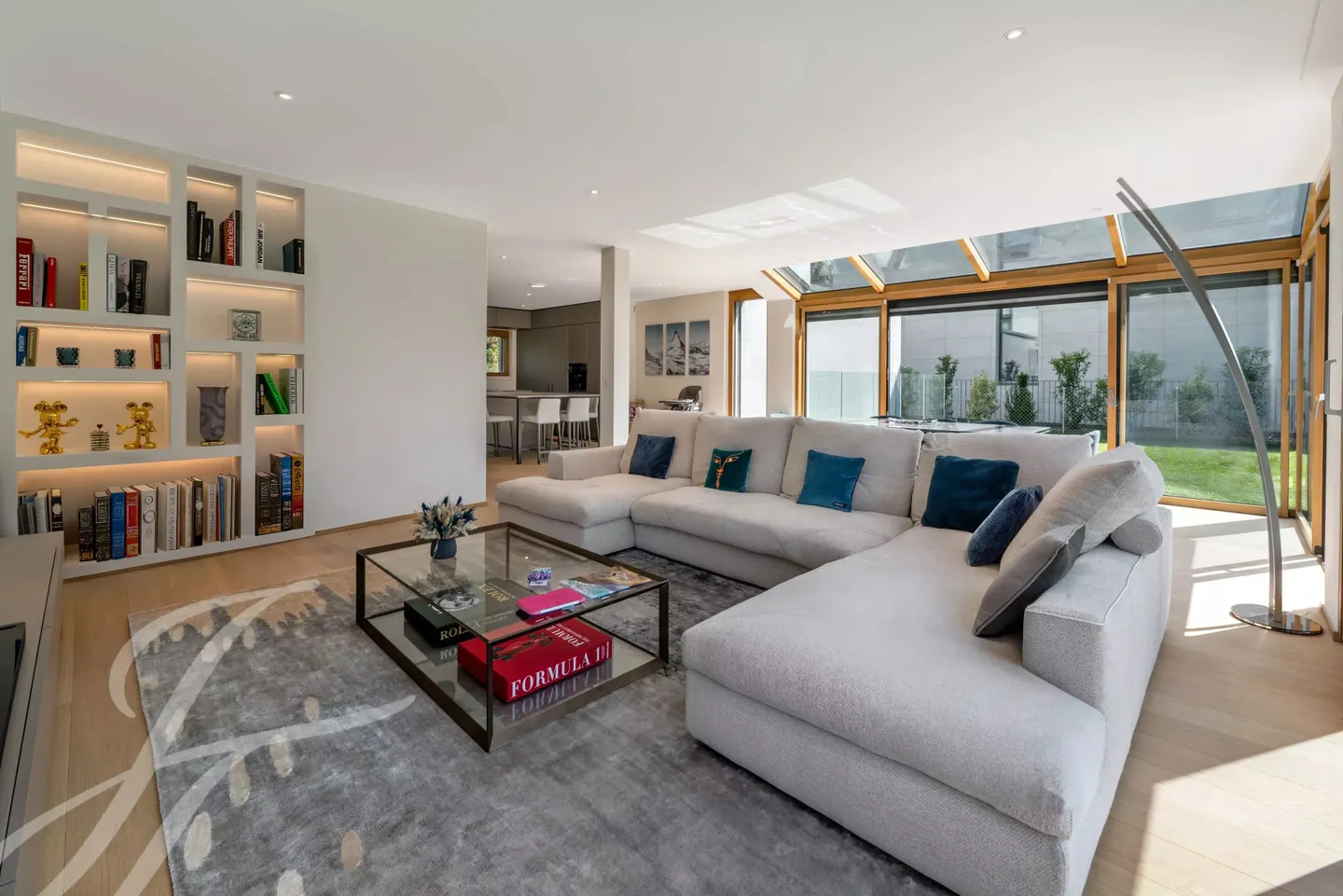 Moderne Detached Villa - Foto 4 von 18