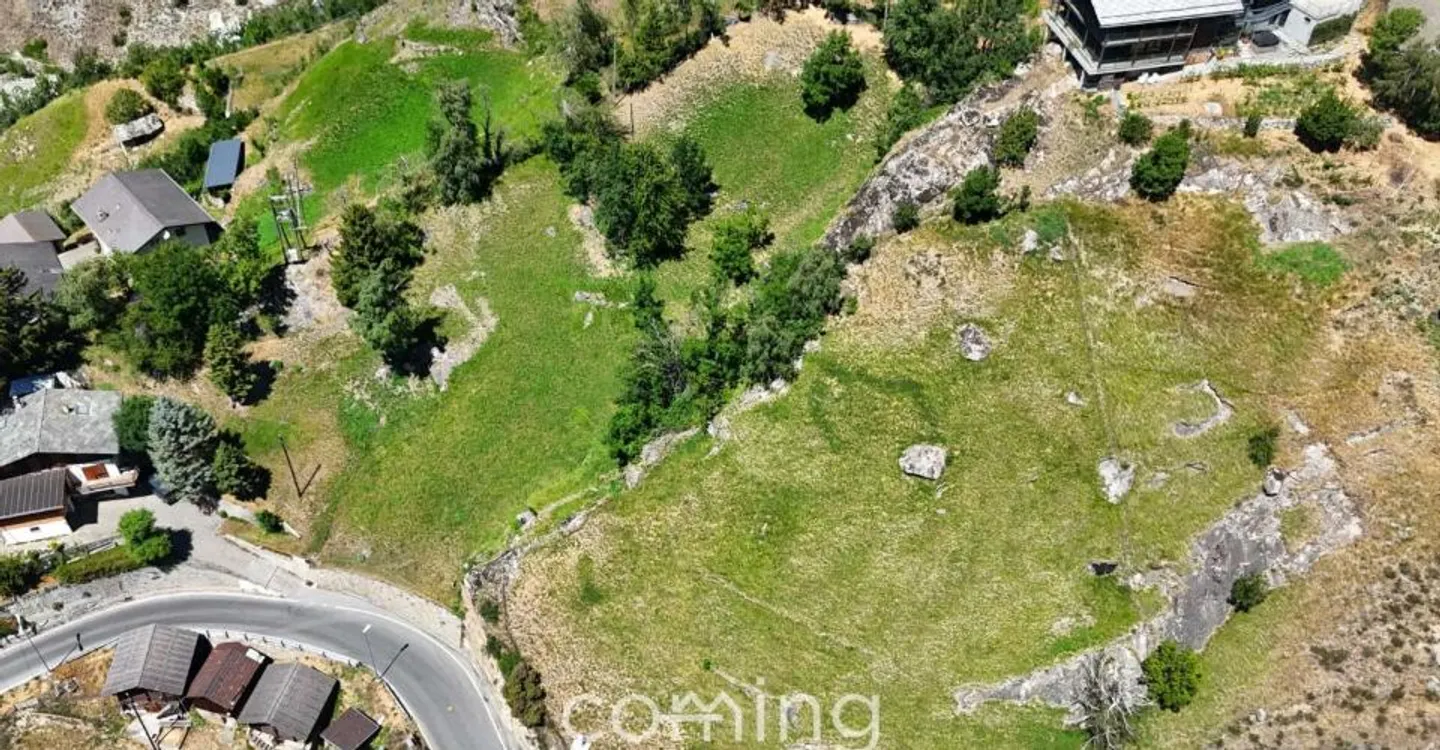 Il tuo posto soleggiato con vista - Terreno edificabile a Eggerberg per sognare - Foto 1 di 8