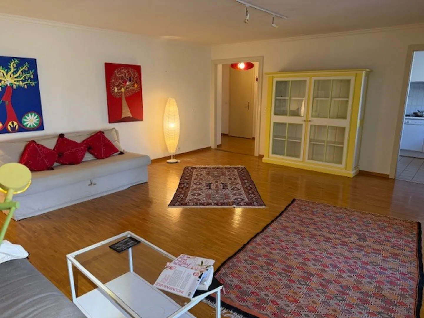 Appartement Charmant avec Vue sur le Lac - Photo 4 sur 8