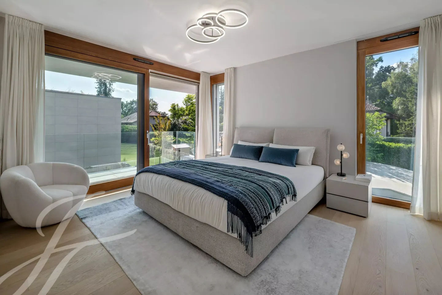 Moderne Detached Villa - Foto 8 von 18
