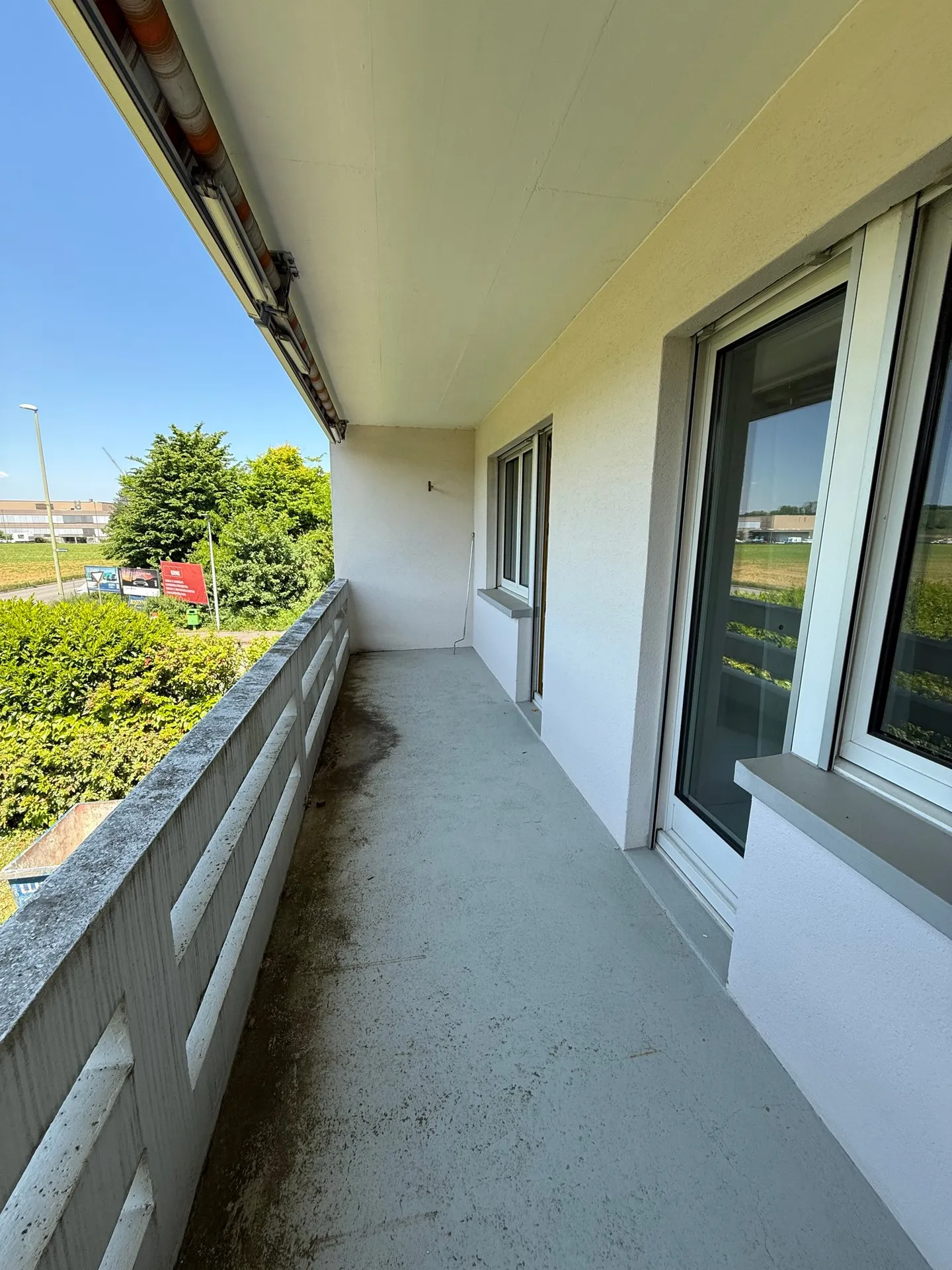 Casa a schiera ristrutturata con giardino in affitto ad Aesch - Foto 13 di 15