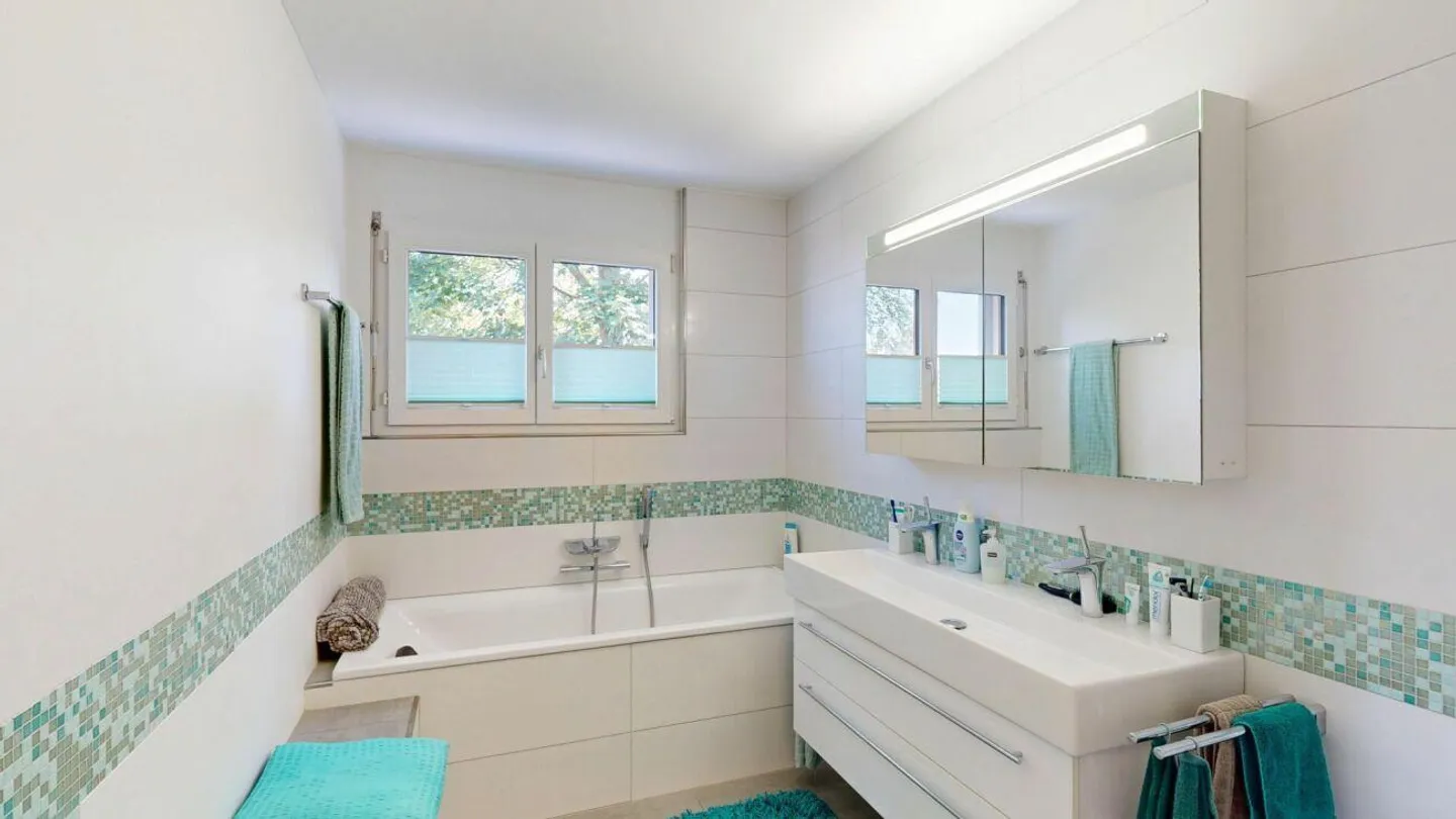 Modernisierte Wohnung mit Seeblick - Foto 7 von 13
