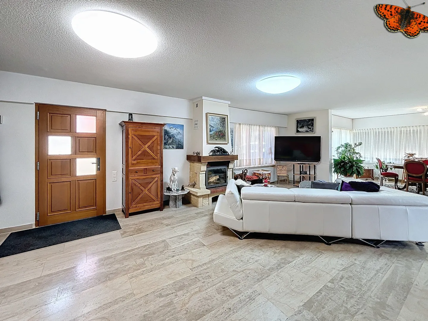 Spacious detached villa for sale! - Photo 5 of 17