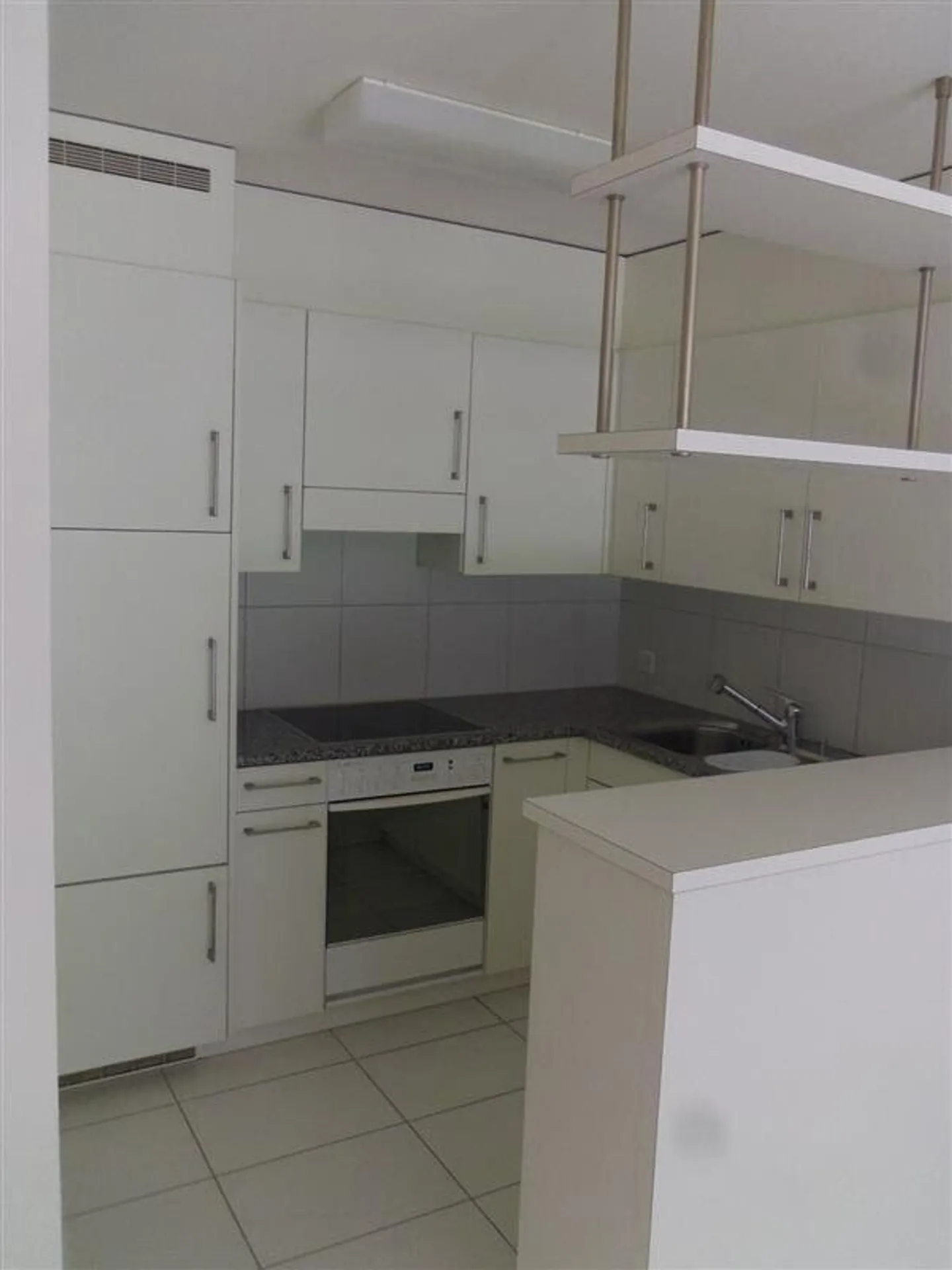 Appartamento accogliente di 2,5 stanze in affitto a Chur! - Foto 3 di 6