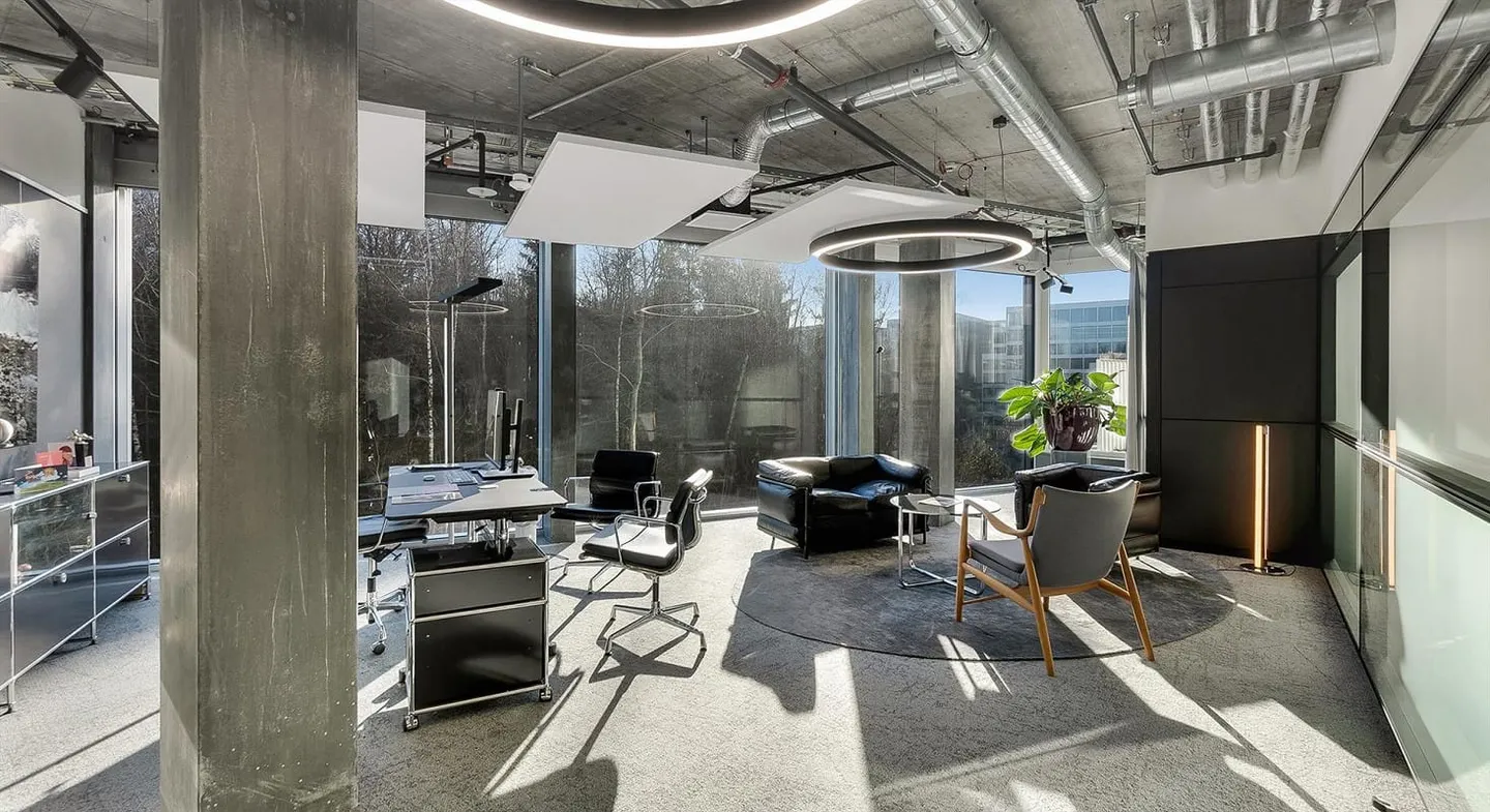 Bureau de 520 m² prêt à emménager et de haute qualité à louer dans The Circle, aéroport de Zurich - Photo 4 sur 6