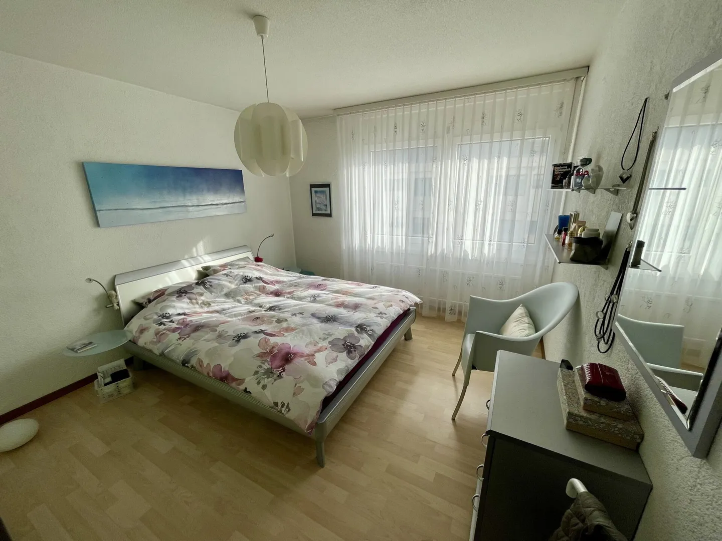 Charming 4.5-room attic apartment in Urtenen-Schönbühl including parking space - Photo 4 of 13