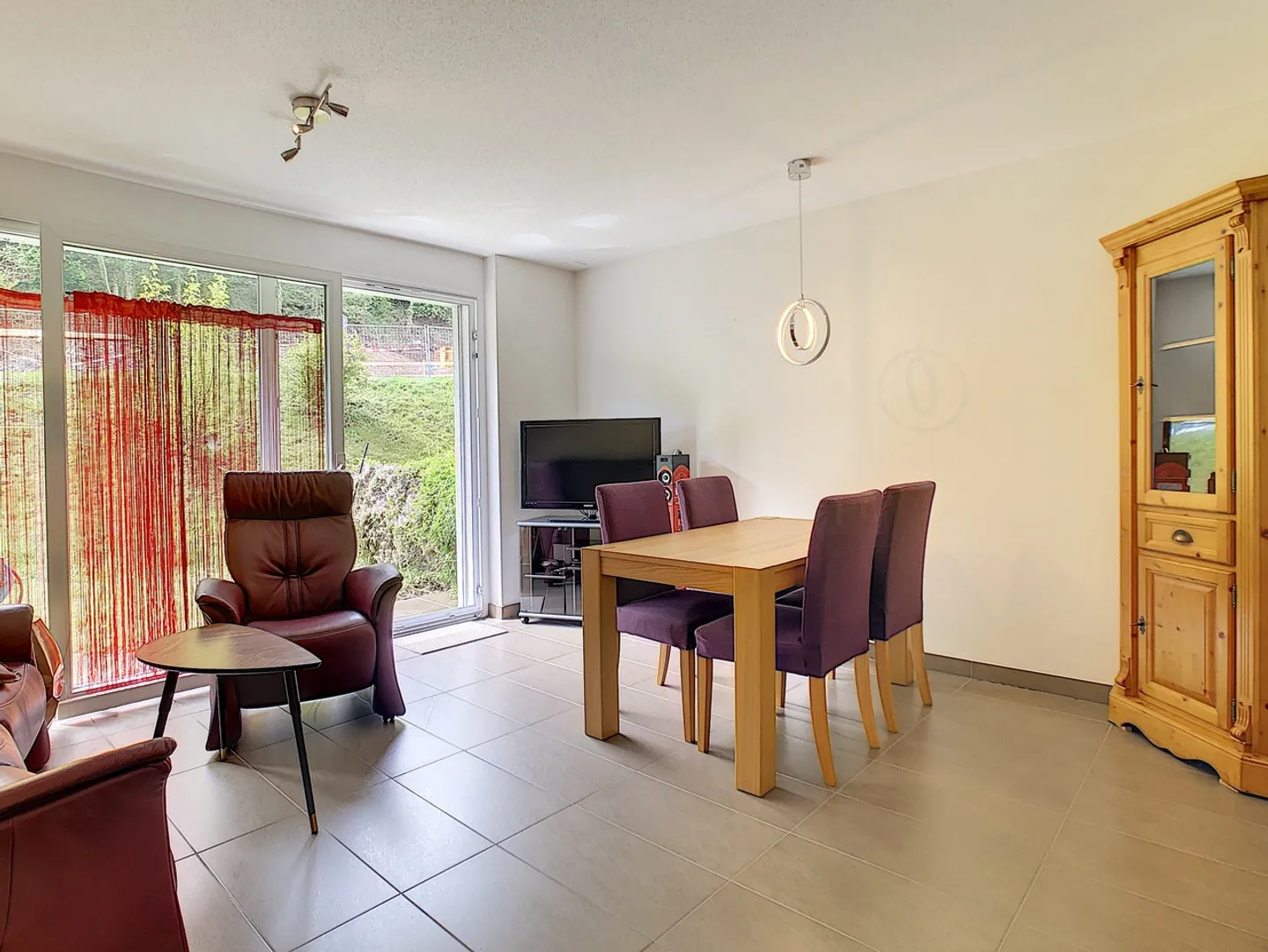 Gartenebene - Modernes und möbliertes Apartment - Foto 1 von 9