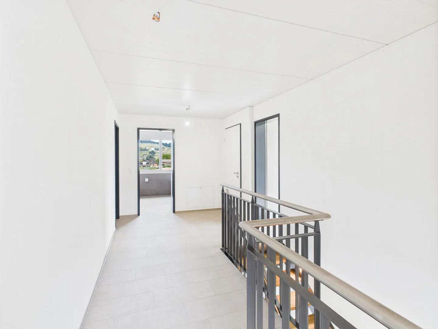 New build - Dreamlike 6.5-room maisonette apartment in the countryside - Photo 9 of 12