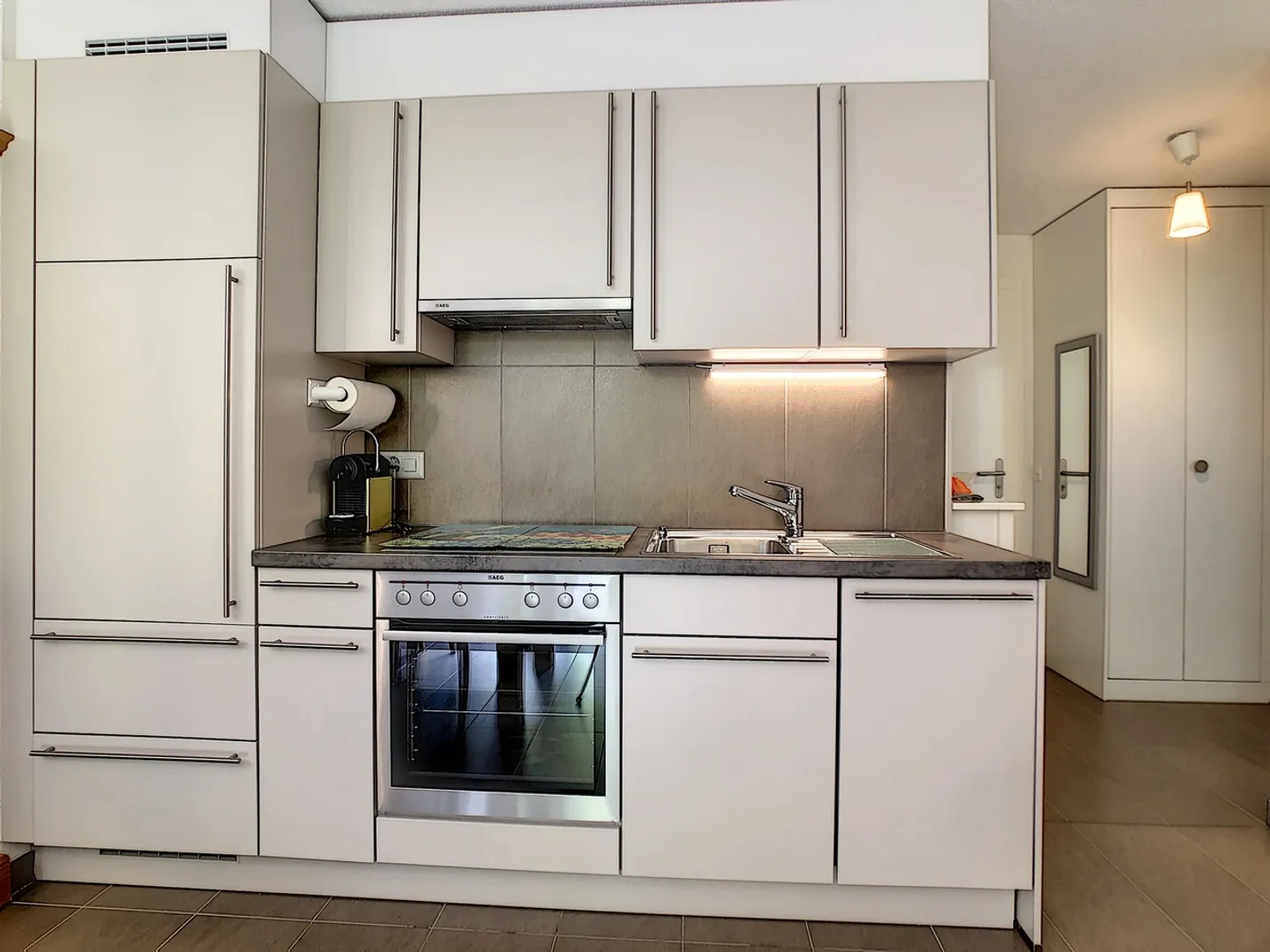 Gartenebene - Modernes und möbliertes Apartment - Foto 8 von 9