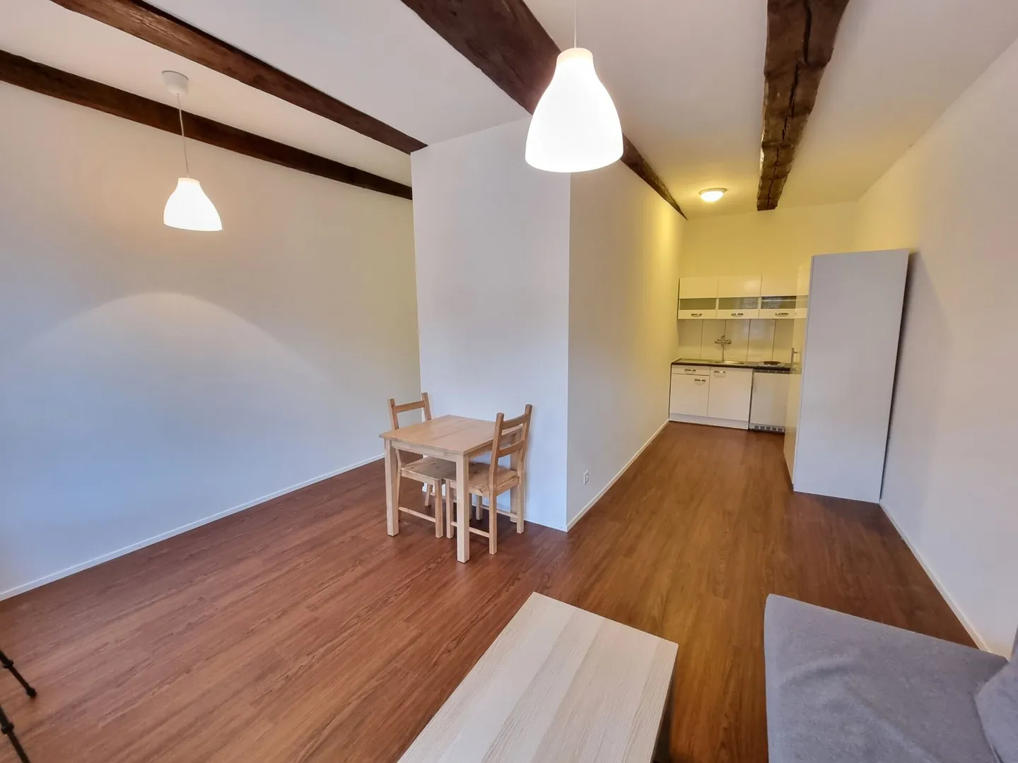 Piccolo ma carino, direttamente sul Reno! - Foto 4 di 6