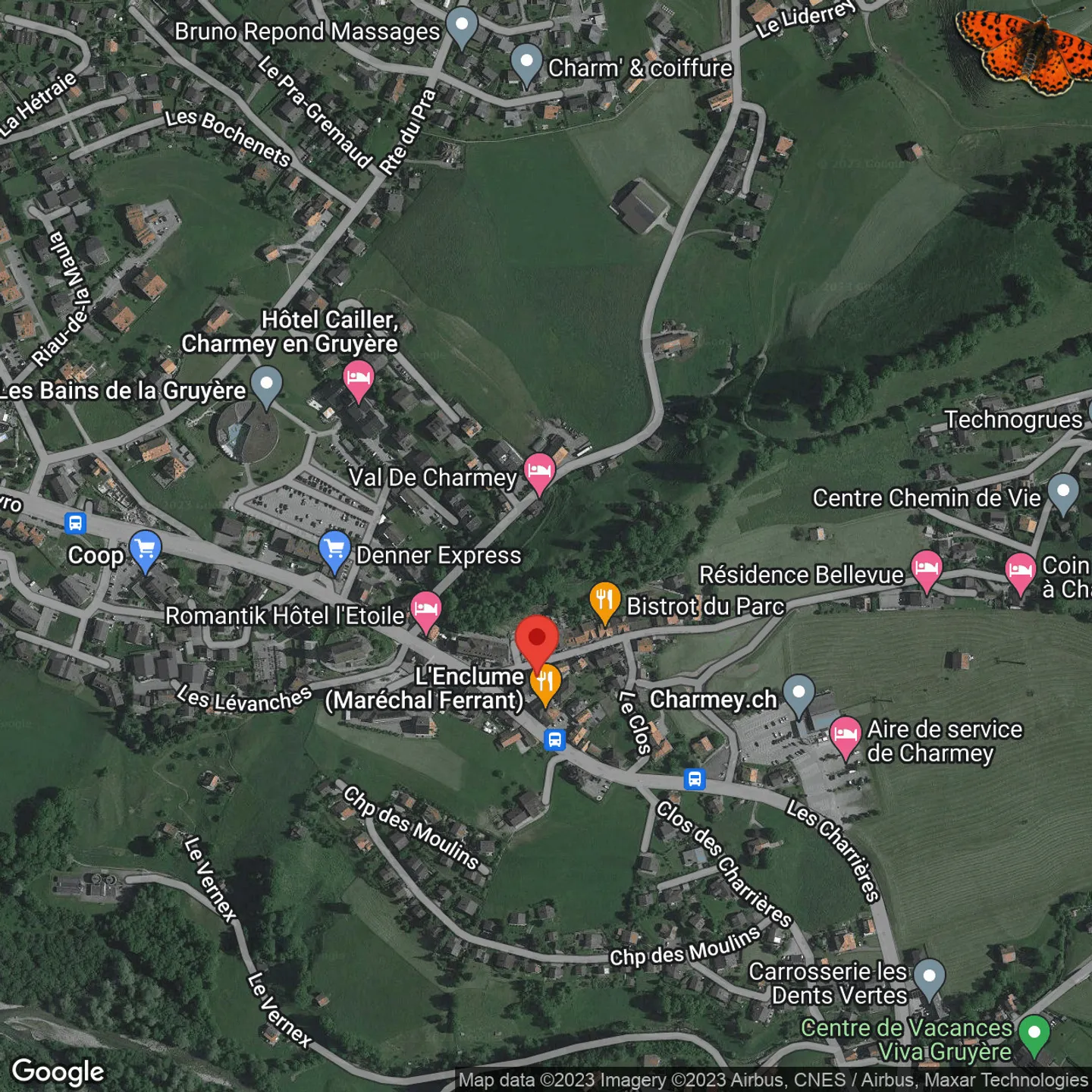 STUDIO IN THE CENTER OF CHARMEY! - with independent entrance - Photo 5 of 5