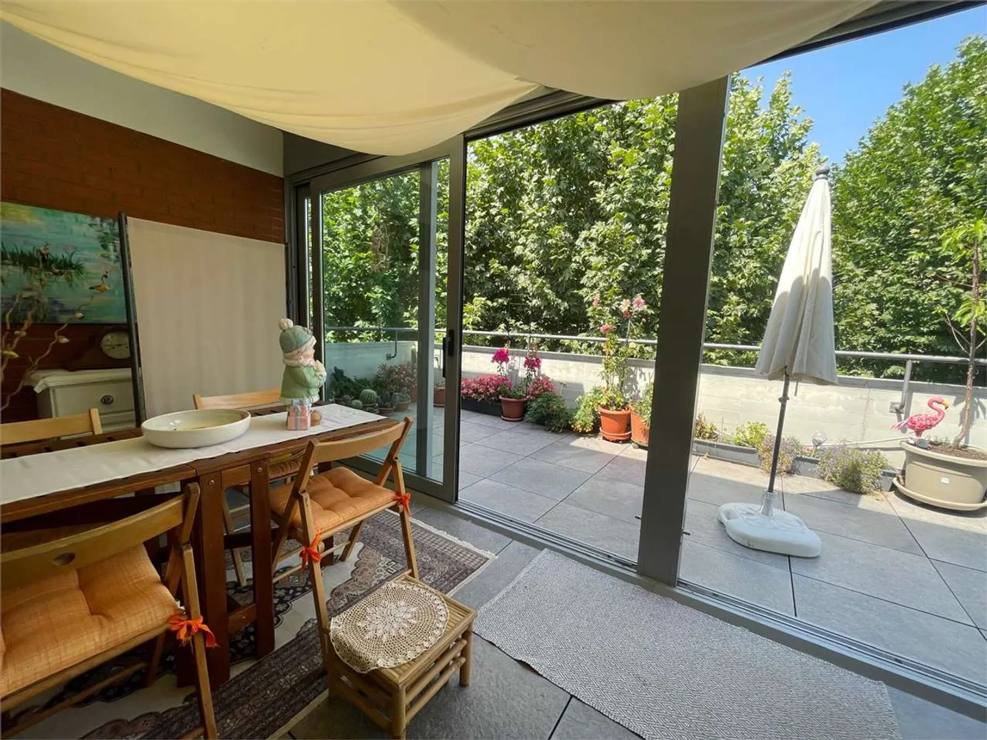 Elegant penthouse with 3.5 rooms, winter garden and terrace, Agno - Photo 1 of 13