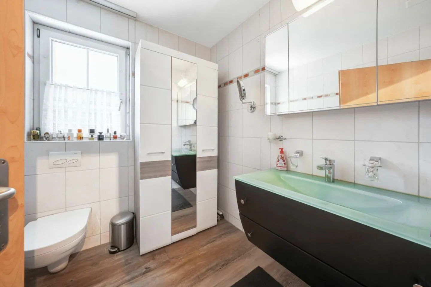 Espace pour la famille, lieux de retraite à apprécier et une piscine privée - Photo 12 sur 25