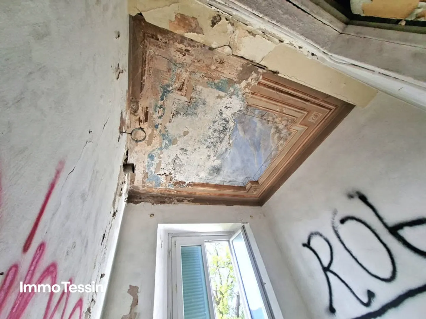 Rarità: Villa leggendaria Quisisana, il castello nascosto sopra Stabio che racconta la storia del mondo - Foto 9 di 13