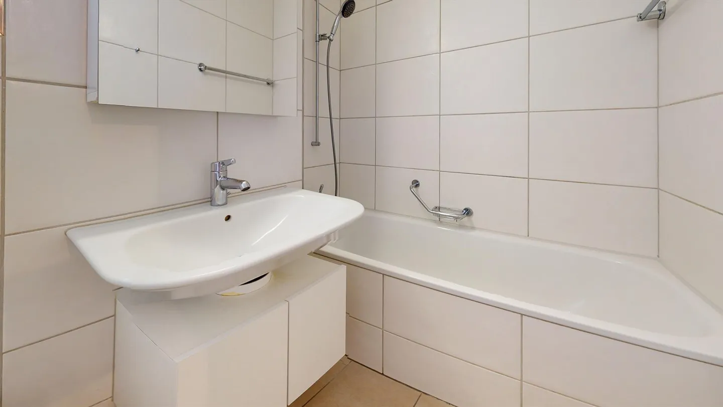 La tua casa da sogno | Vivere tranquillo in una posizione centrale | Vicino alla città L... - Foto 7 di 8