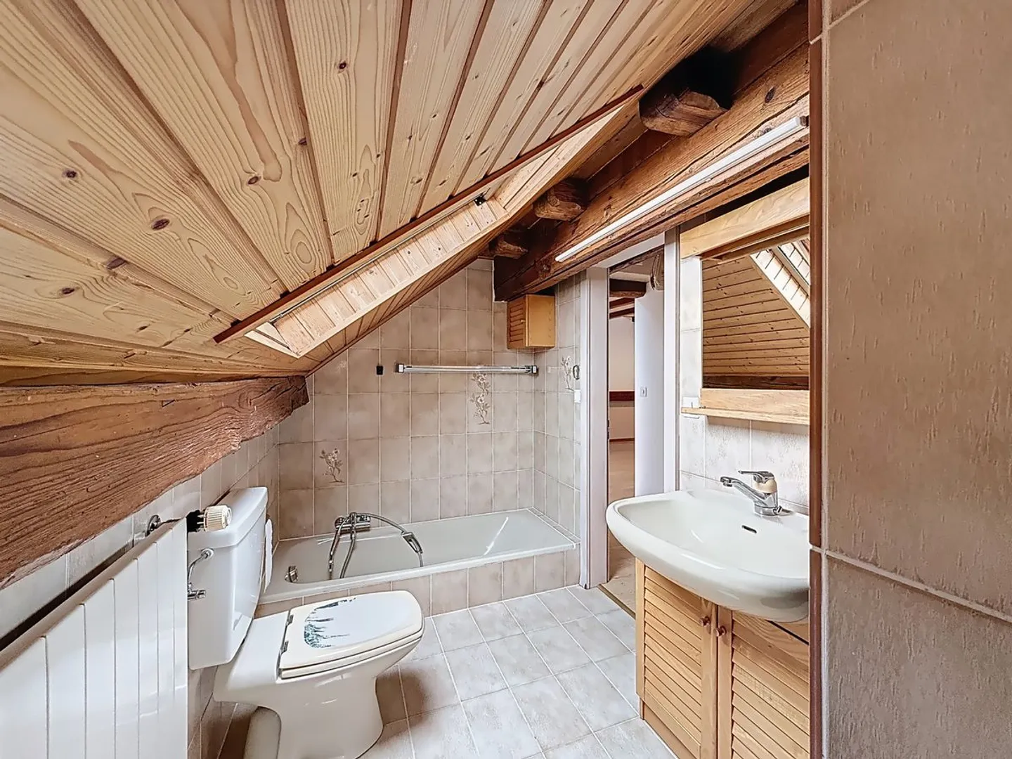 Vicino a Echallens, bellissima casa con due appartamenti - Foto 6 di 7