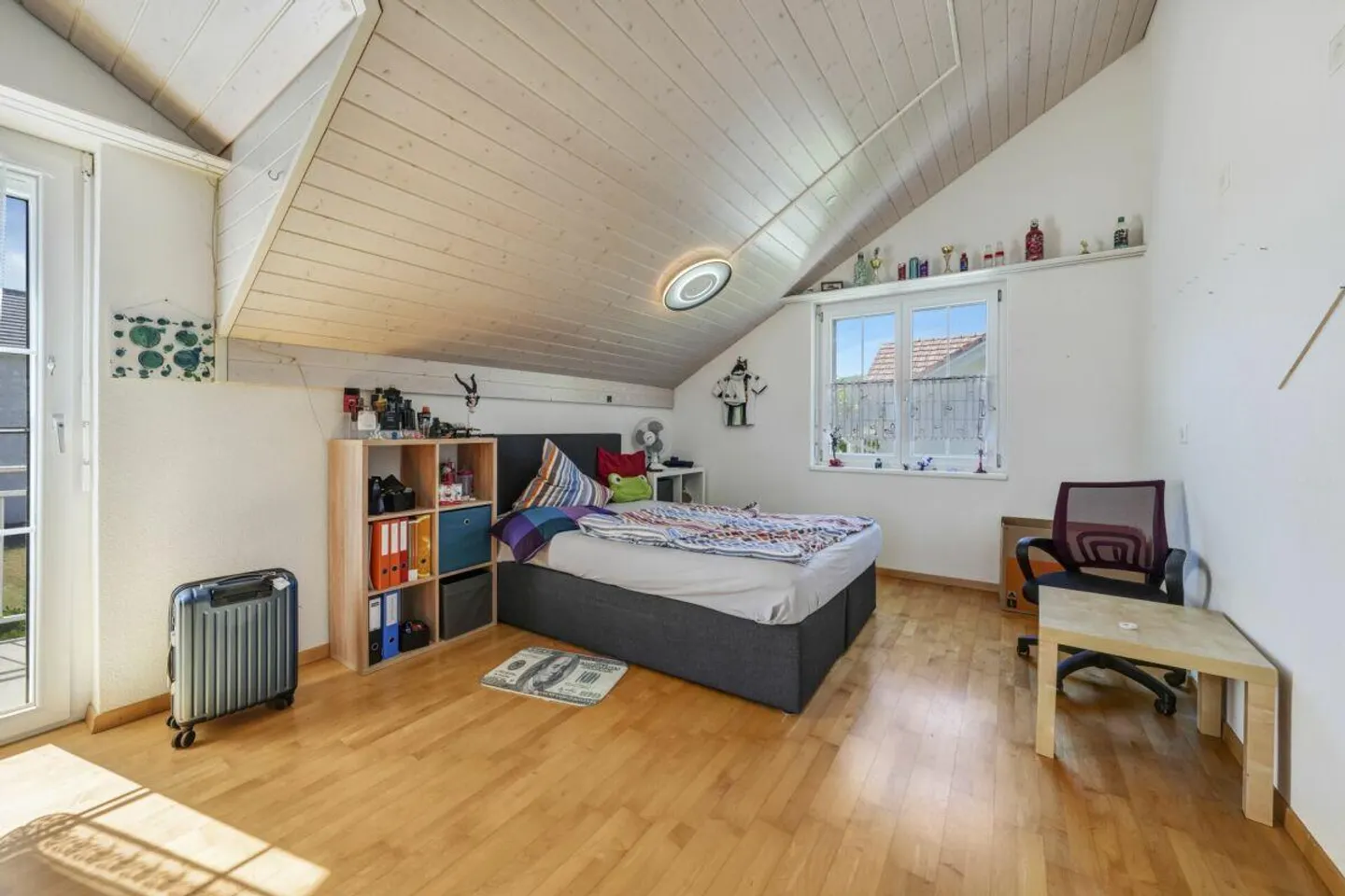 Espace pour la famille, lieux de retraite à apprécier et une piscine privée - Photo 19 sur 25