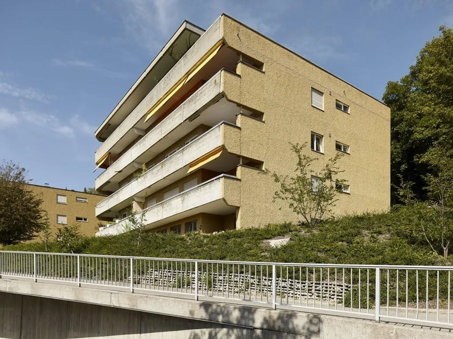 LOUER SANS CAUTION - Appartement spacieux avec vue sur le lac - Photo 1 sur 8