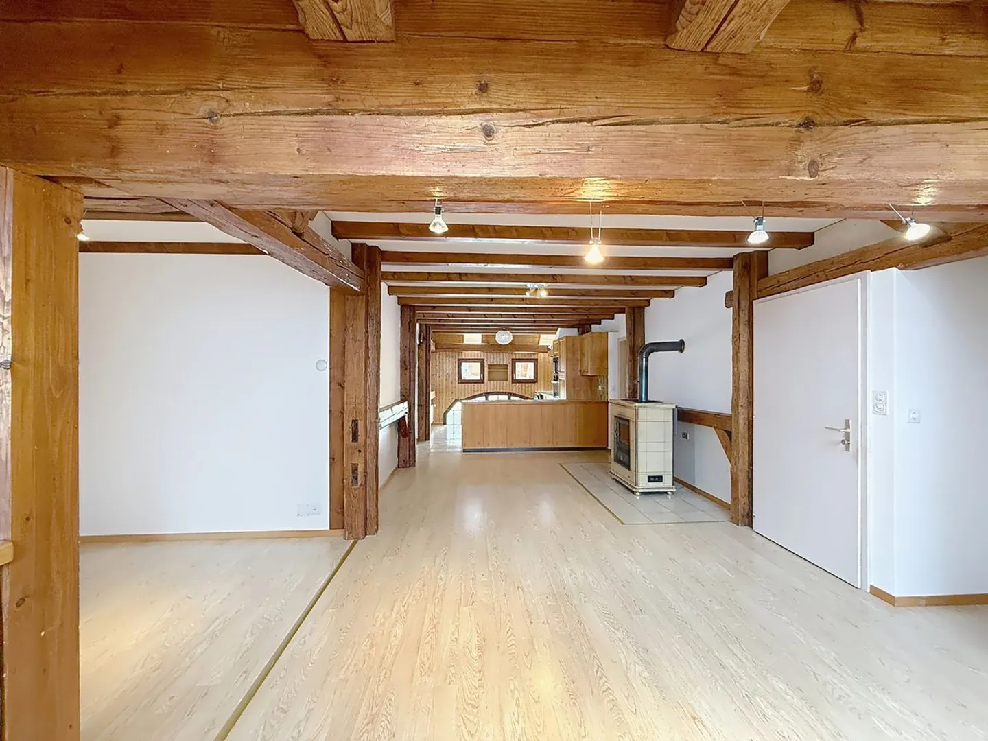 Vicino a Echallens, bellissima casa con due appartamenti - Foto 2 di 7