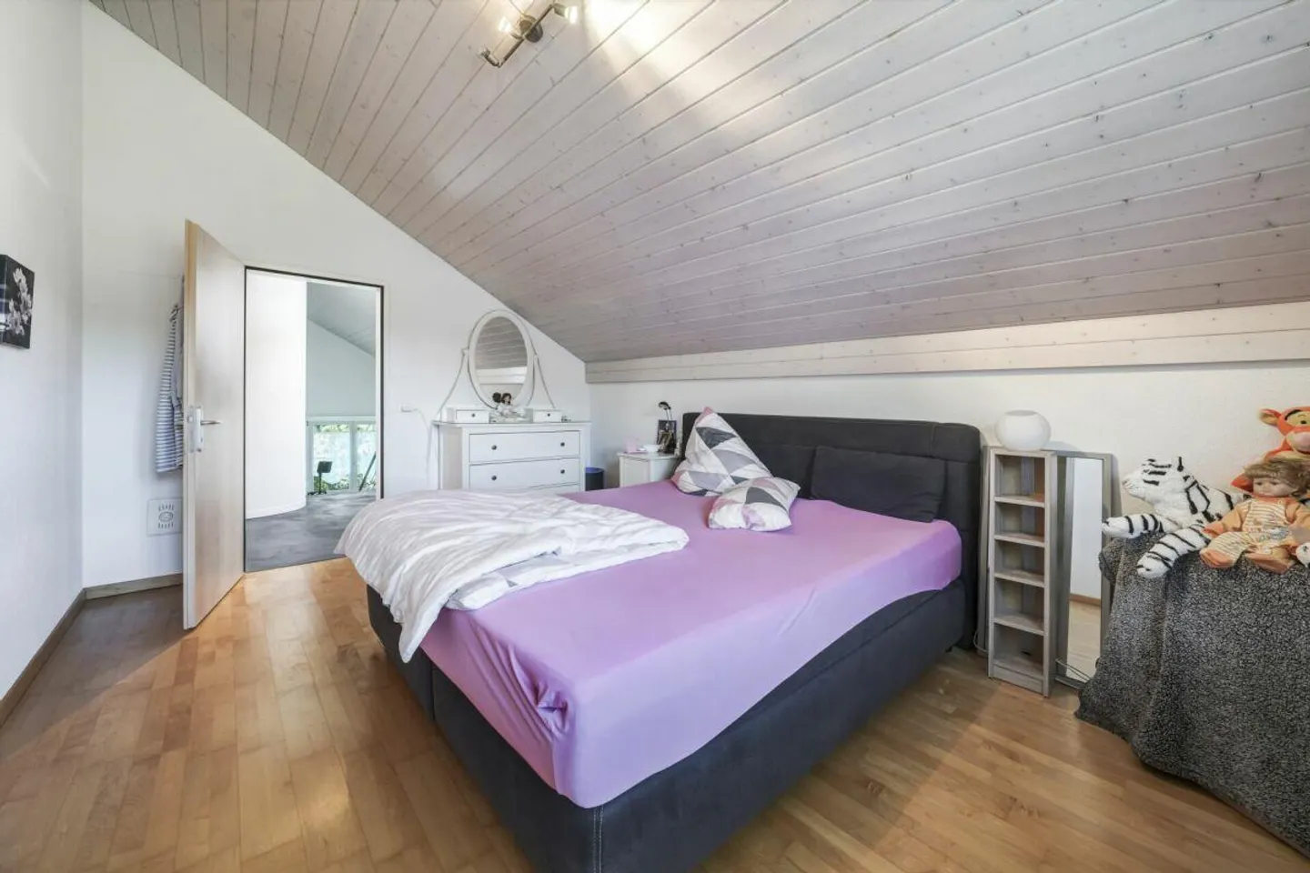 Espace pour la famille, lieux de retraite à apprécier et une piscine privée - Photo 24 sur 25