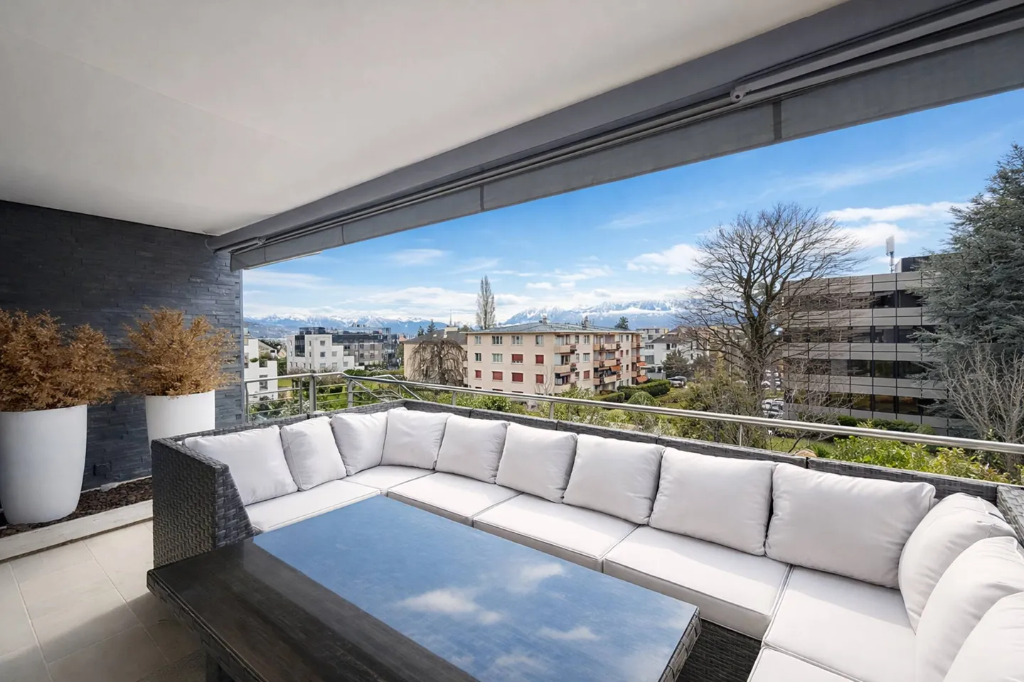 Duplex contemporain avec jardin - Photo 4 sur 9