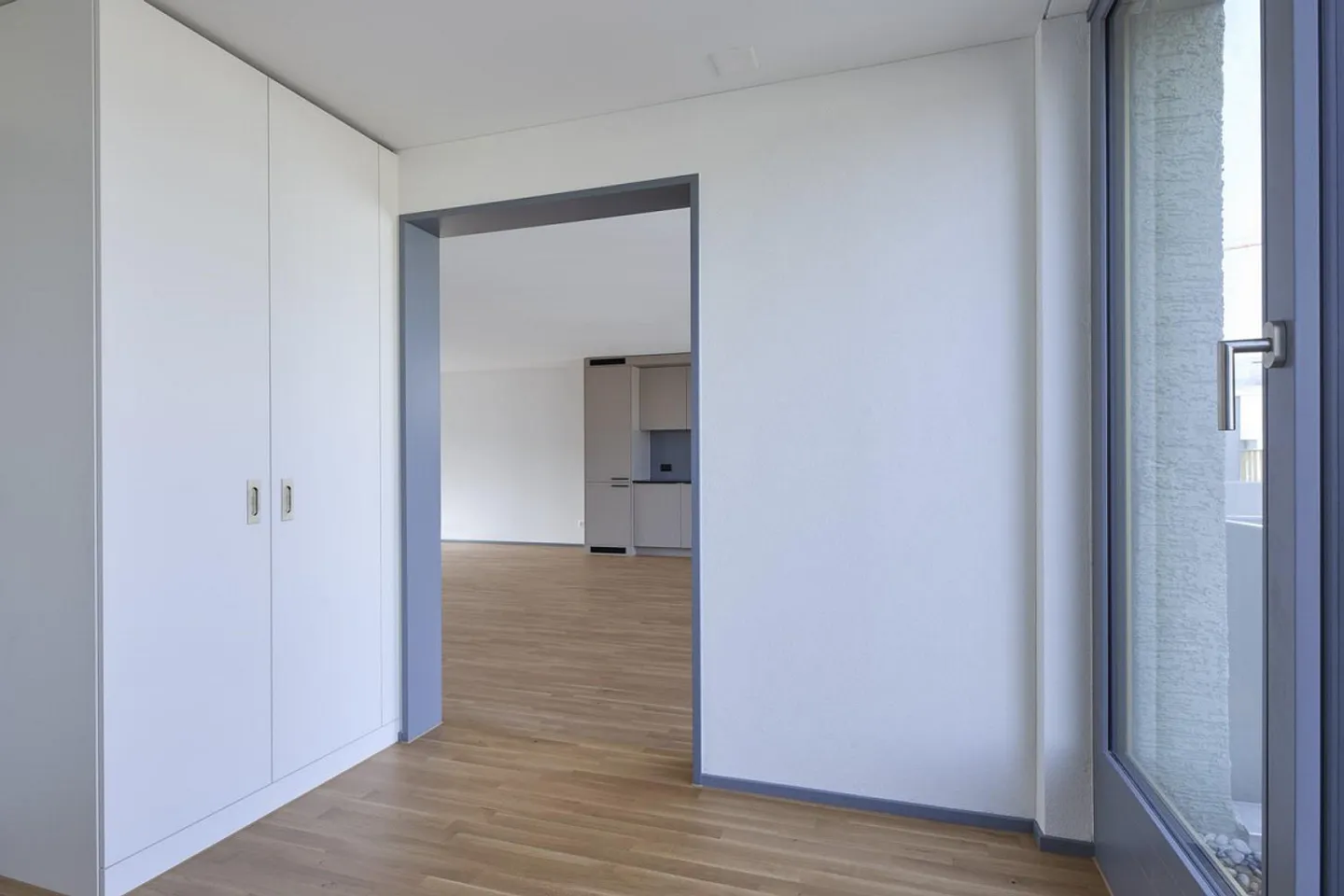 URBAIN. INTERNATIONAL. INDIVIDUEL. - Photo 2 sur 6