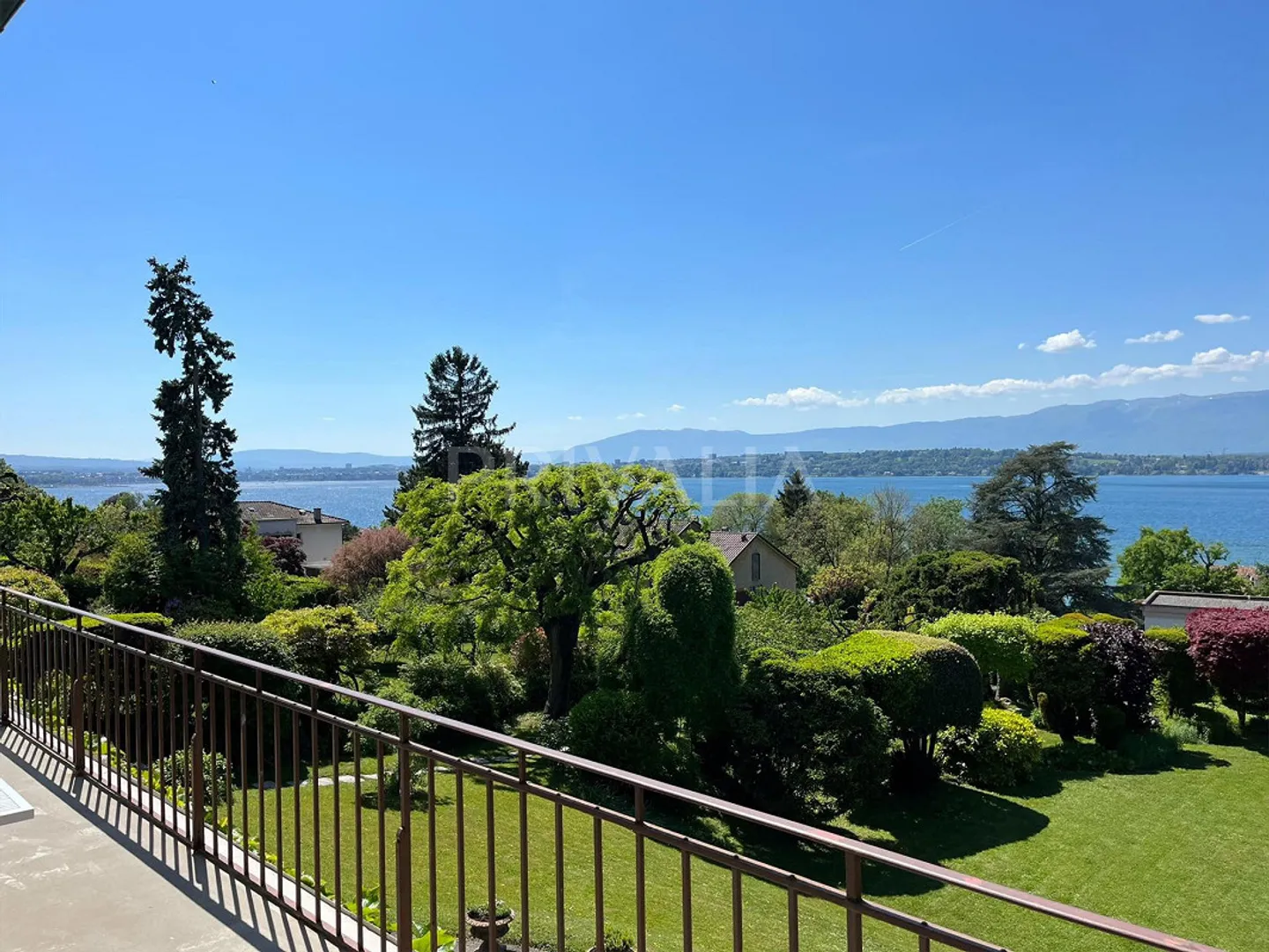 Charmantes Duplex mit Seeblick - Foto 1 von 8