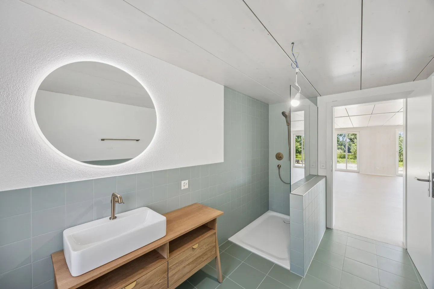 Farmhouse with panoramic views and large plot. - Photo 10 of 21