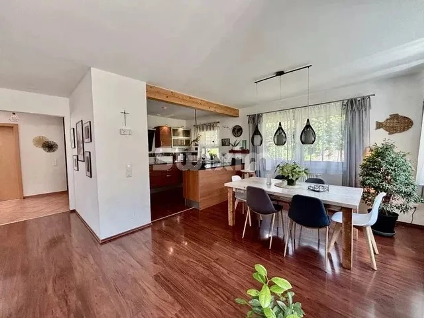 Wunderschöne 6,5-Zimmer-Villa in ruhiger Lage - Foto 3 von 10