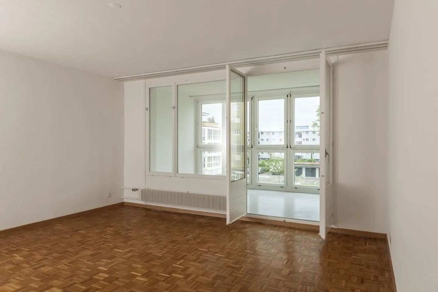 RENT WITHOUT DEPOSIT - Pleasant living in a family-friendly neighborhood - Photo 8 of 9