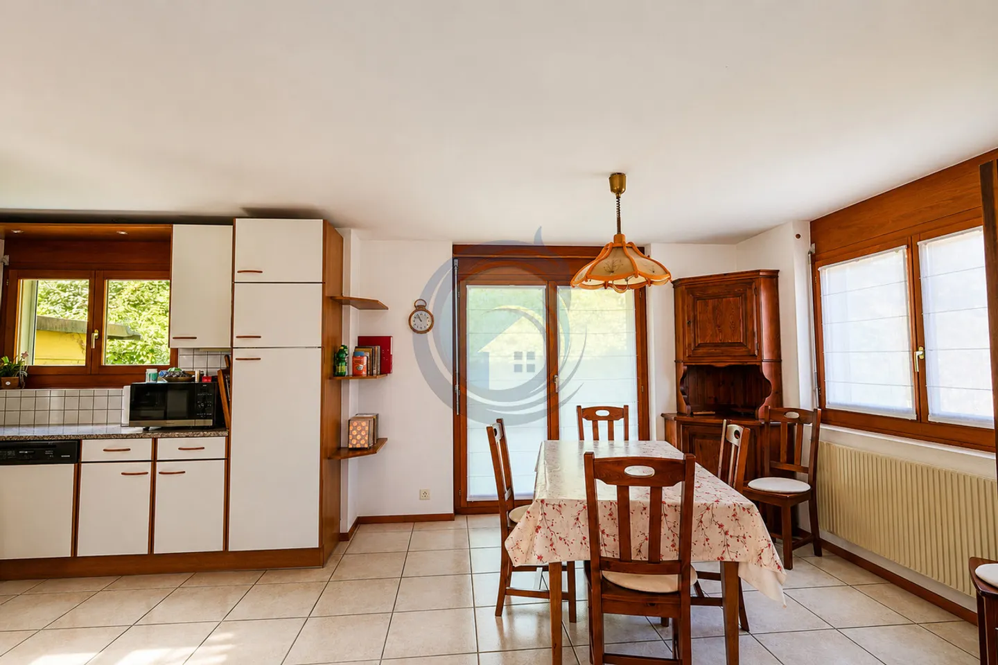 Bella villa contigua di 6,5 stanze con vista sul lago - Foto 9 di 15