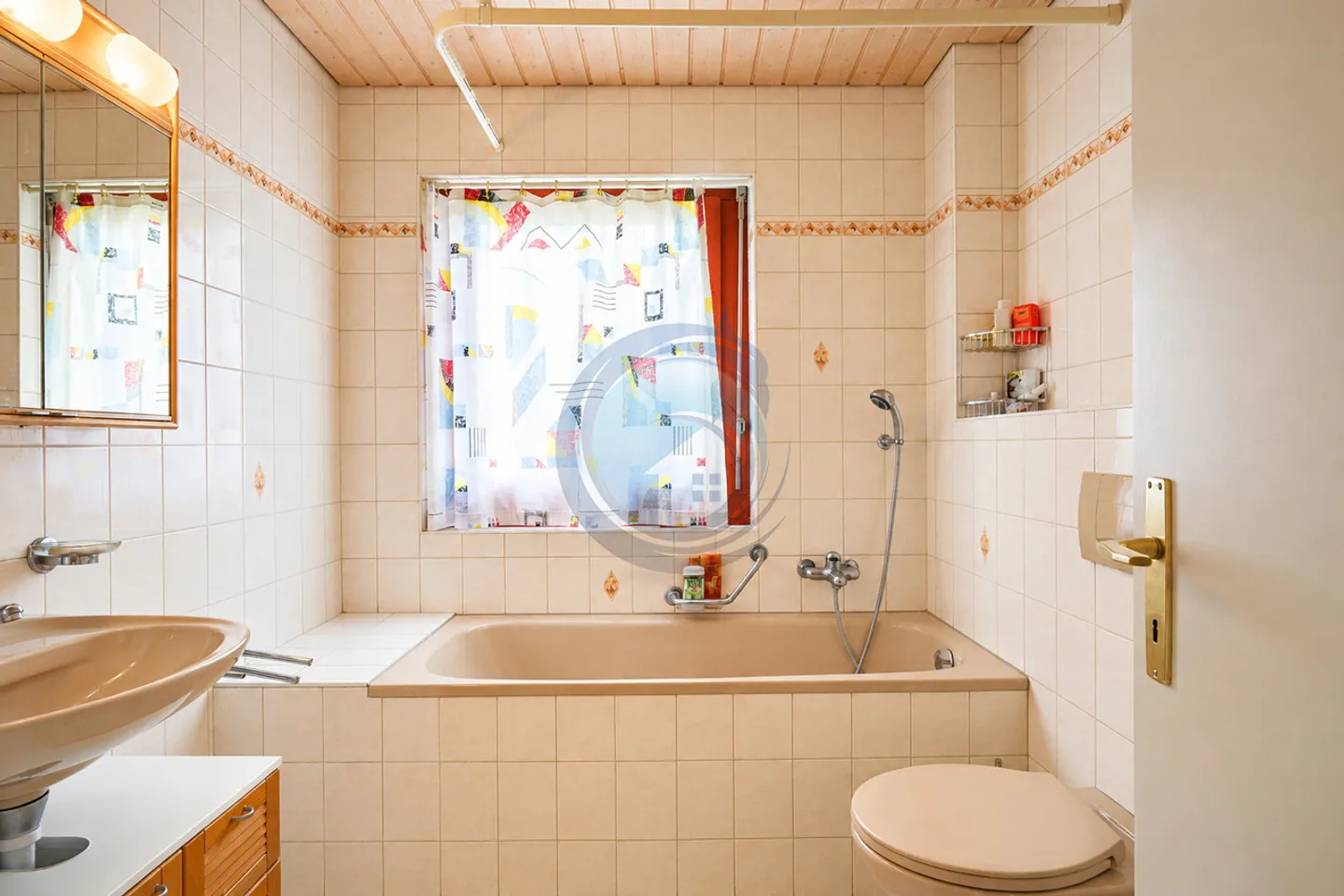 Bella villa contigua di 6,5 stanze con vista sul lago - Foto 13 di 15