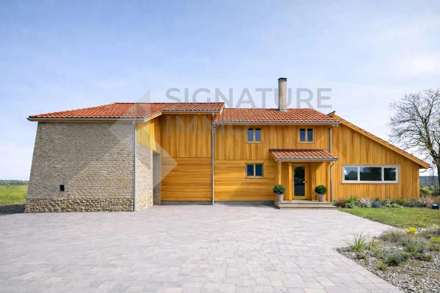 ZUM VERKAUF: Lebensprojekt im Grünen, 3,5-Zimmer-Haus + 2 Pferdeboxen - Foto 2 von 9