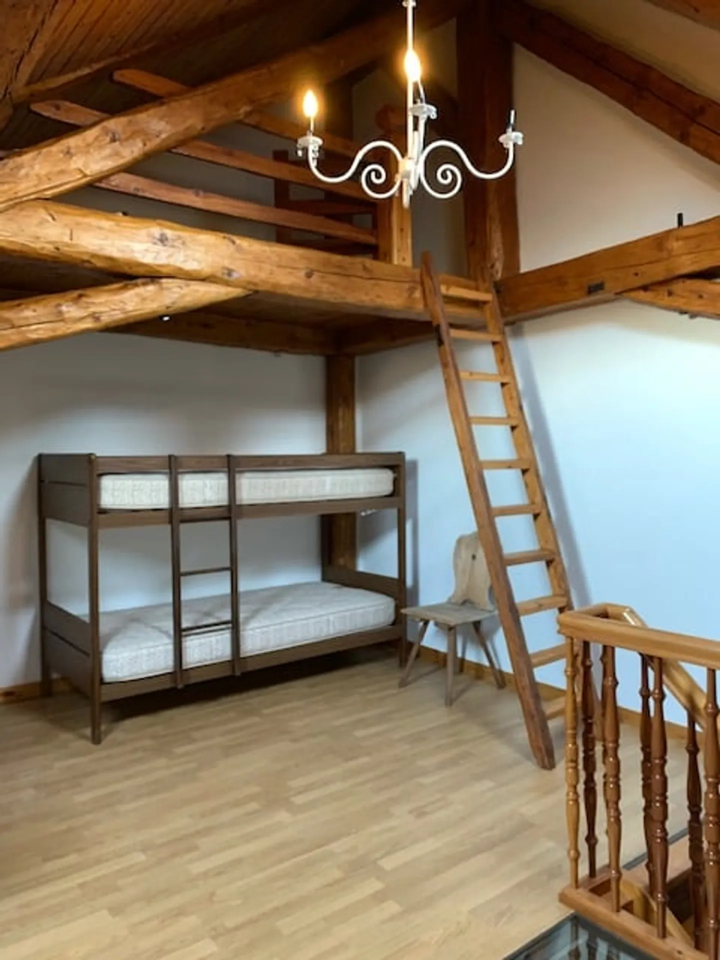 Beautiful apartment in the heart of the village of St-Luc (annual rent) - Photo 8 of 10