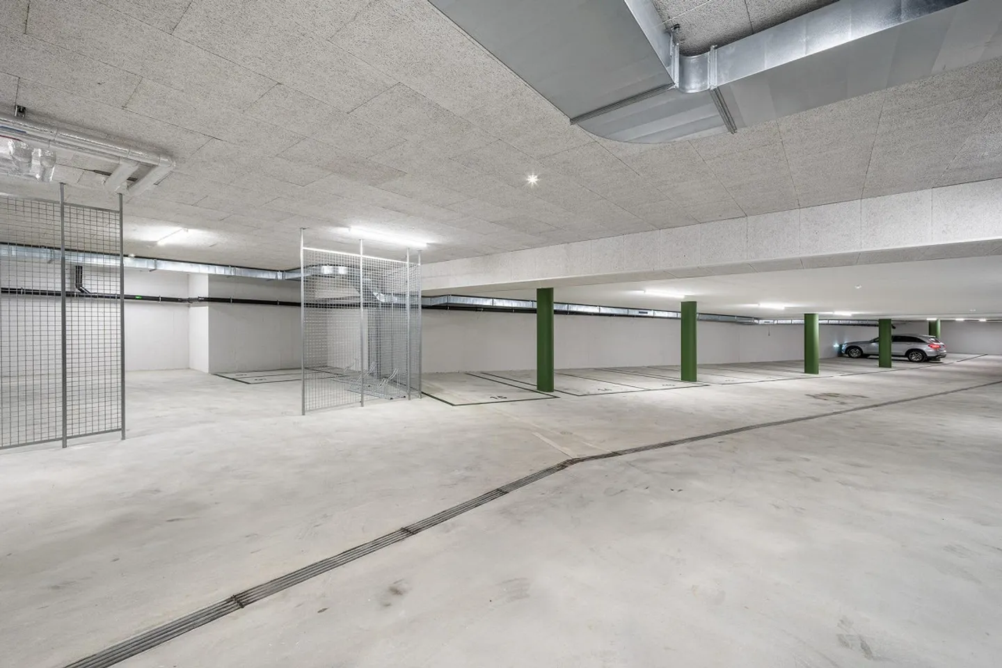 Looking for a parking space in Zurich? - Photo 4 of 6