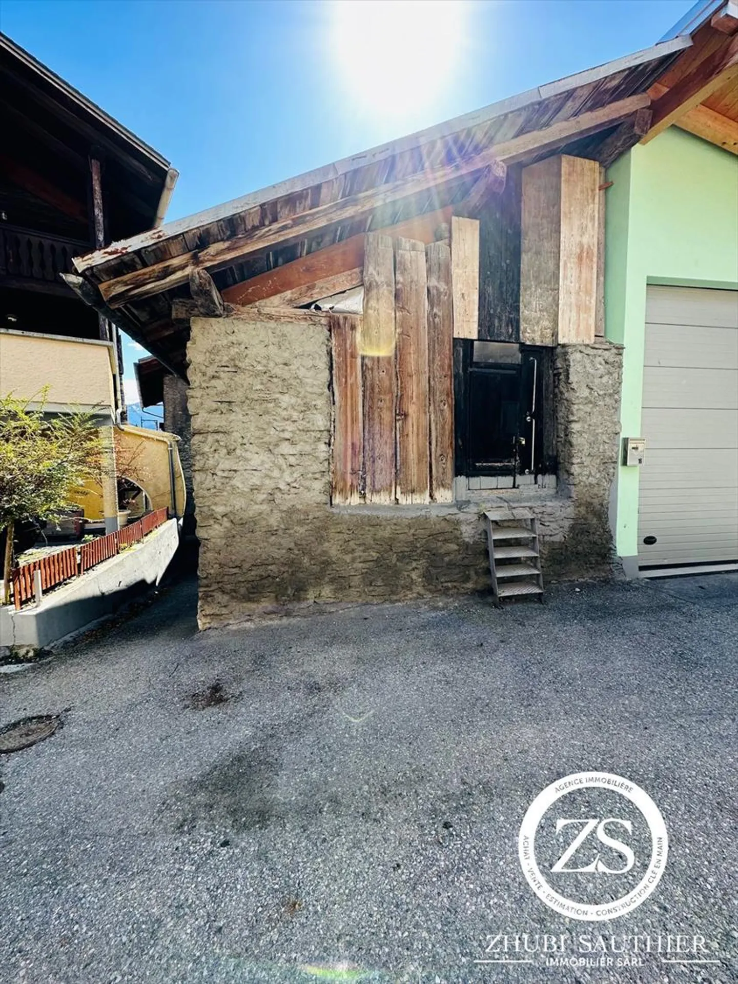 Grange à rénover avec projet approuvé - Photo 5 sur 10