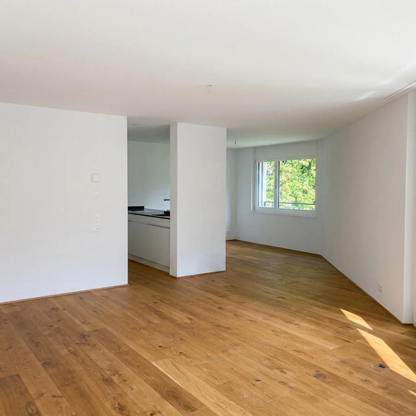 Appartement moderne 4.5 pièces - Photo 2 sur 7
