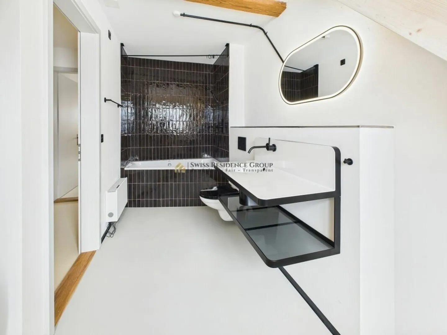 Charming old building meets family comfort - top renovated duplex apartment for first rental - Photo 14 of 16