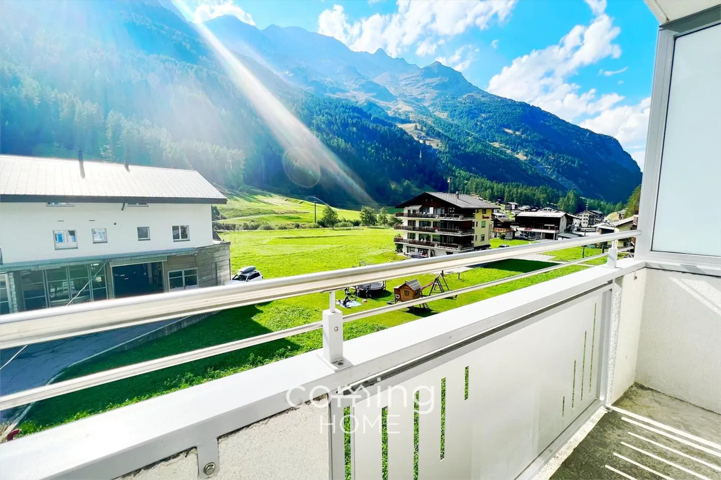 Geräumige 6-Zimmerwohnung in Saas-Grund - renoviert mit Bergblick - Foto 1 von 13