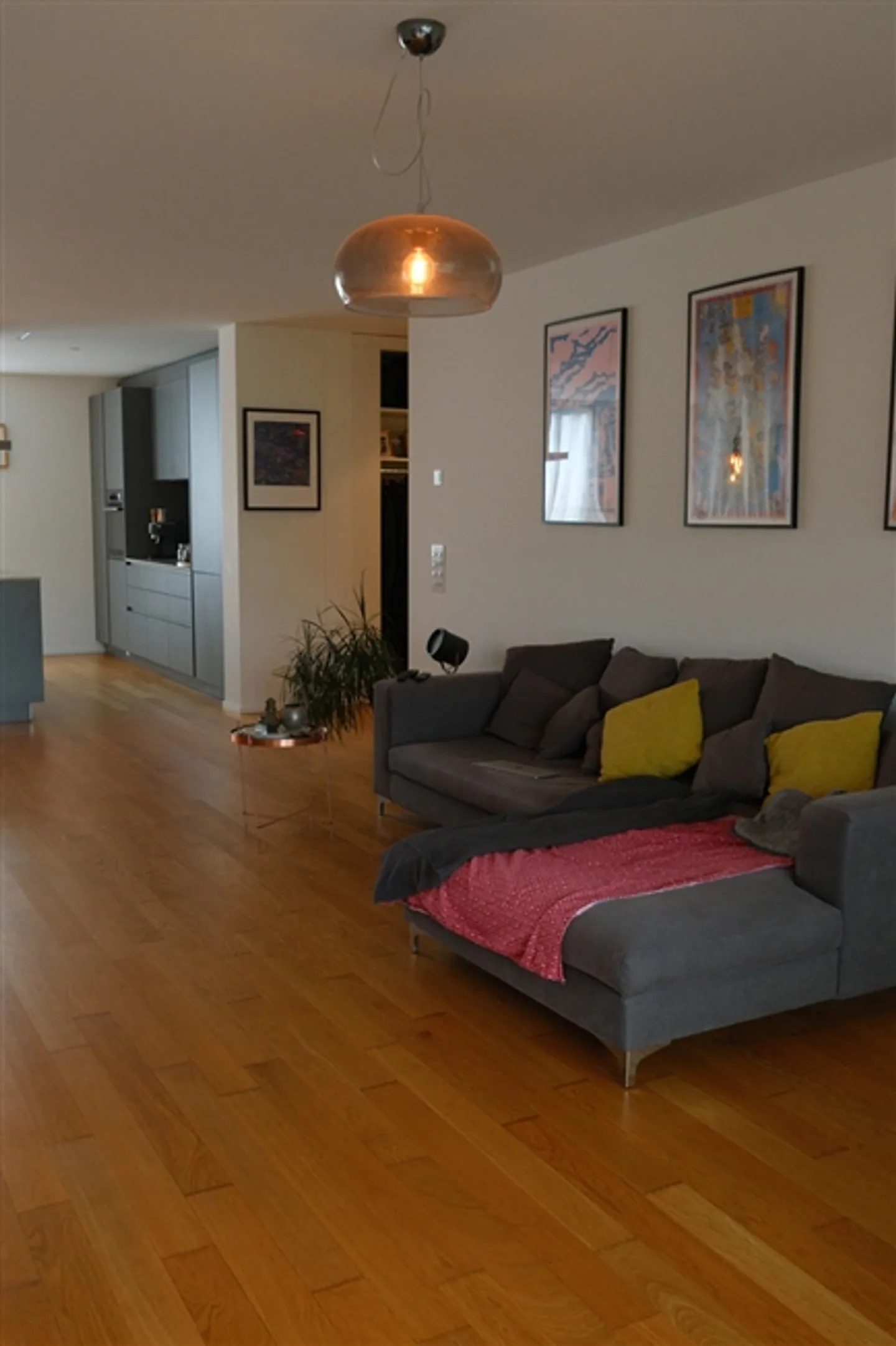 «APPARTAMENTO 3½ STANZE A ZURIGO, ARREDATO, TEMPORANEO» - Foto 1 di 11