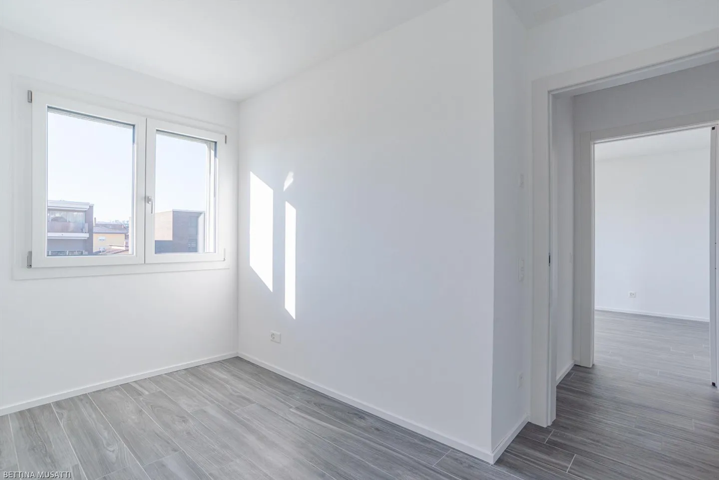 Appartamento luminoso 3.5 locali - Foto 9 di 10