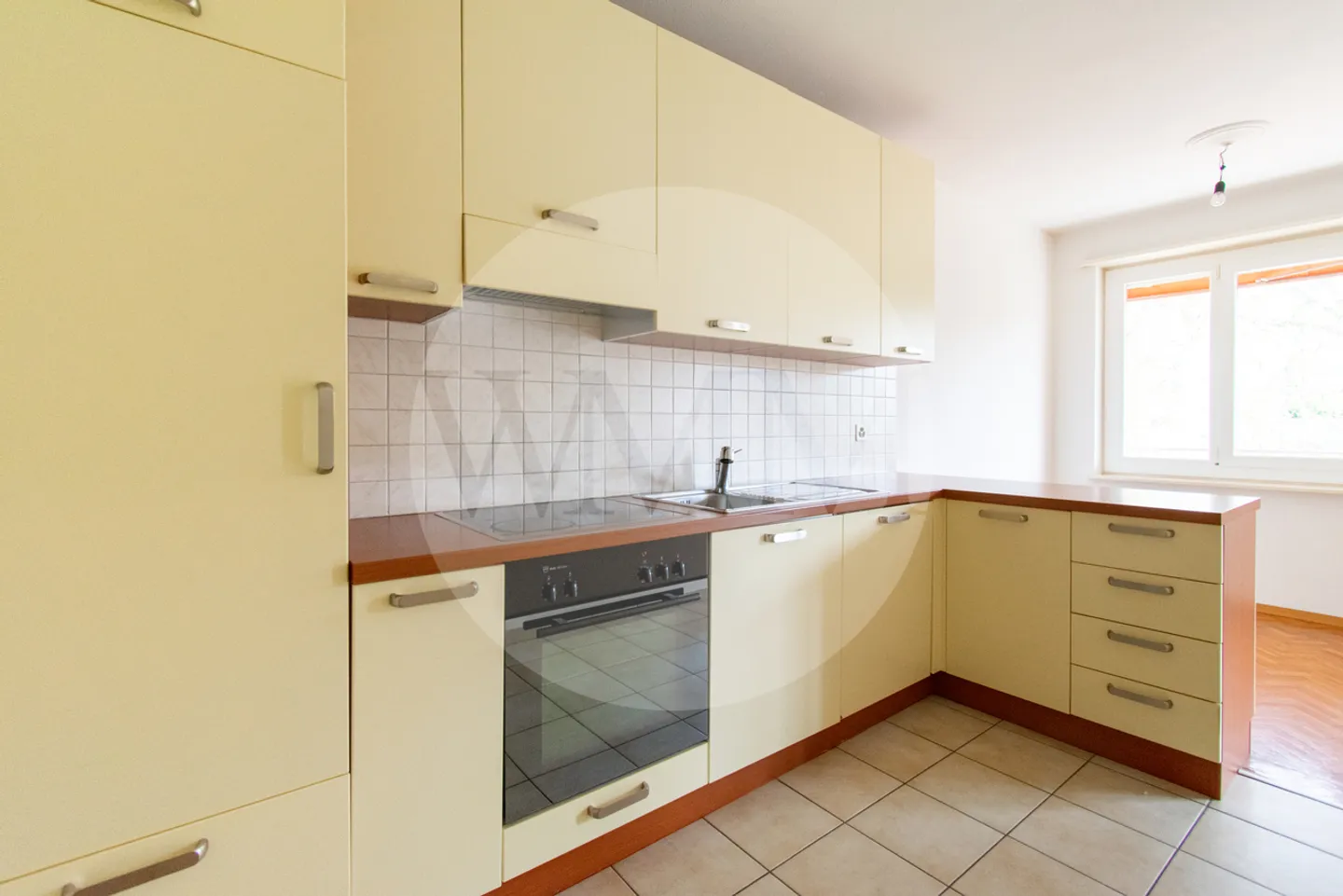 APPARTAMENTO BILOCALE LUMINOSO VICINO AI PRINCIPALI SERVIZI - Foto 2 di 7